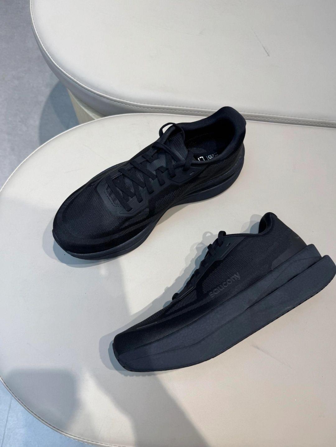 索康尼GRID ID:全能跑鞋天花板,通勤运动双封神